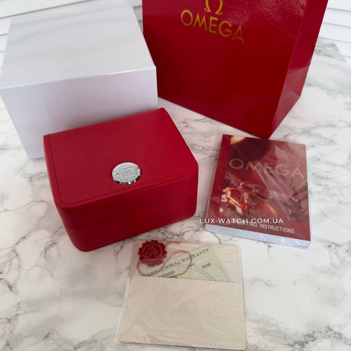 Фирменная коробка под часы Omega