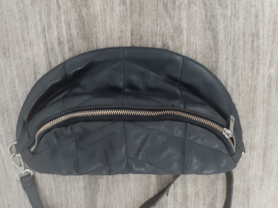 Sprzedam torebkę damską.