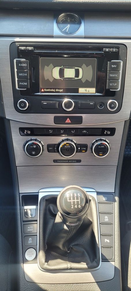 VW PASSAT B7 2,0 TDI Bluemotion Sedan