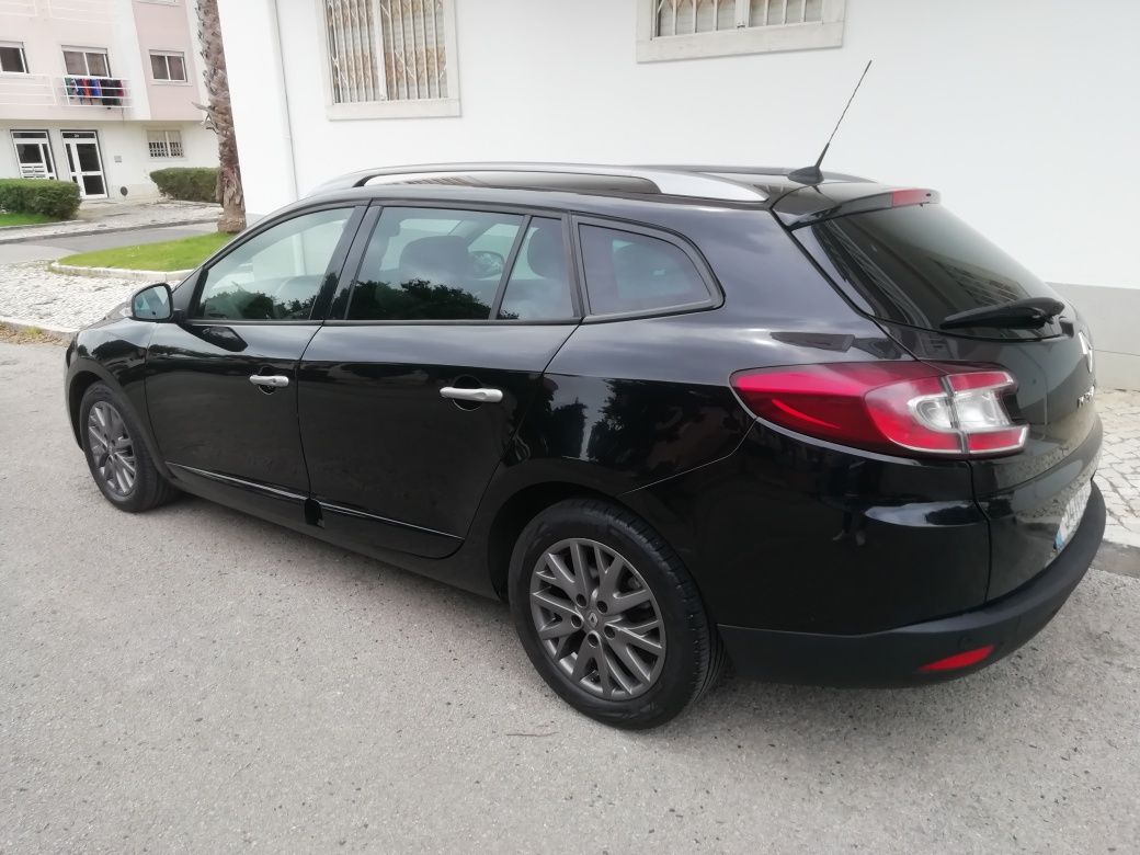 Renault Megane Sport Tourer 1.5 110cv Gt Line cx6