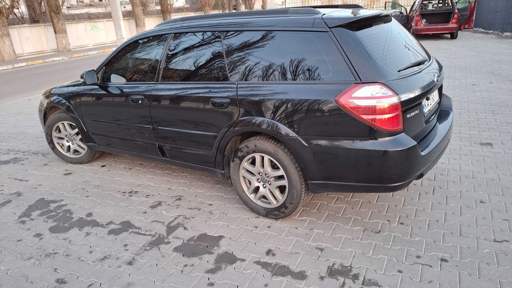 Subaru Outback 2006 рік