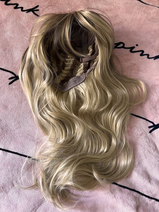 Peruka jasne blond włosy ombre z odrostem nowa ciepły odcień