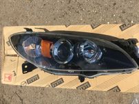 Фара передняя правая ксенон Mazda Mazda 3 BK 02-09 BP9R51031E