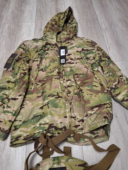 продам CARINTHIA нова