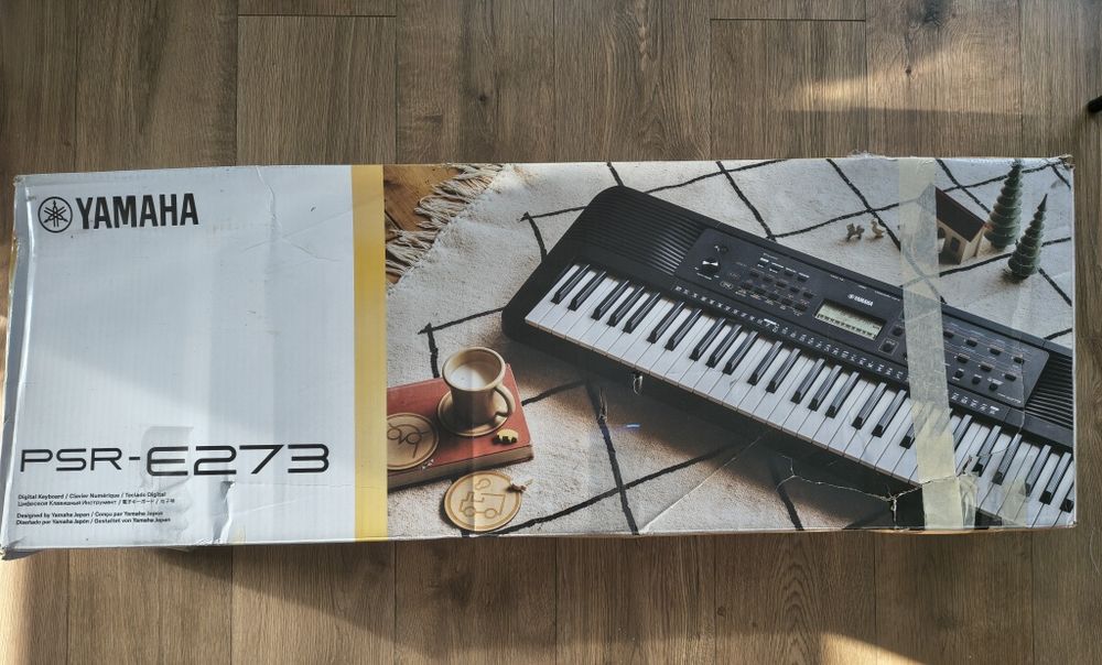 Keyboard Yamaha psr-e273