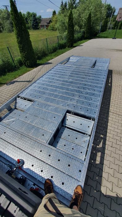 Laweta najazd zabudowa pomoc drogowa PRODUCENT MOTO-LUK solidnie