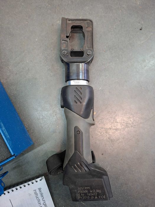 REZERWACJA Zaciskarka praska hydrauliczna akumulatorowa Milwaukee