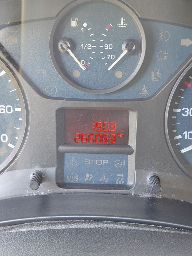 Citroen berlingo 2  1,6 benzyna zadbany!
