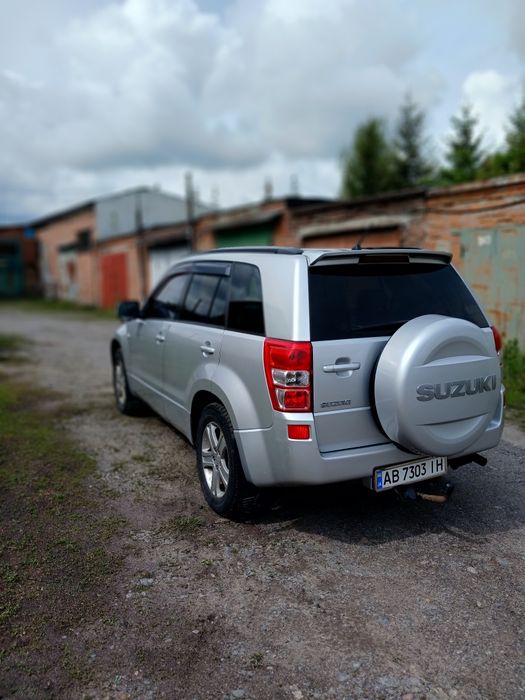Сузуки гранд вітара
