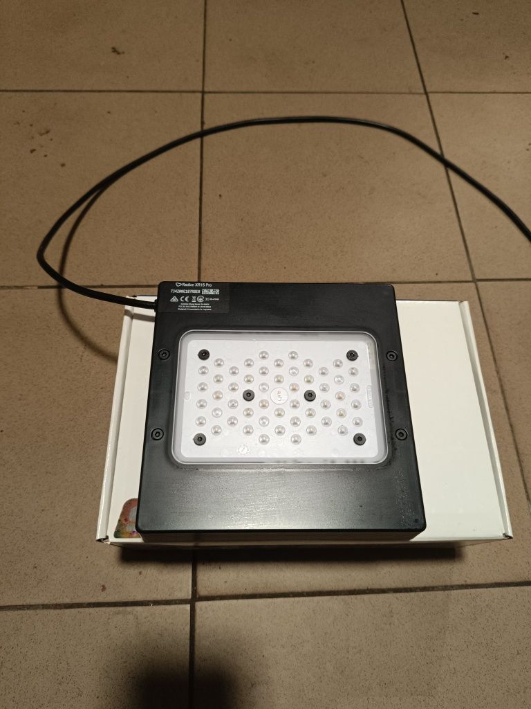 Lampa Radion XR15 Pro