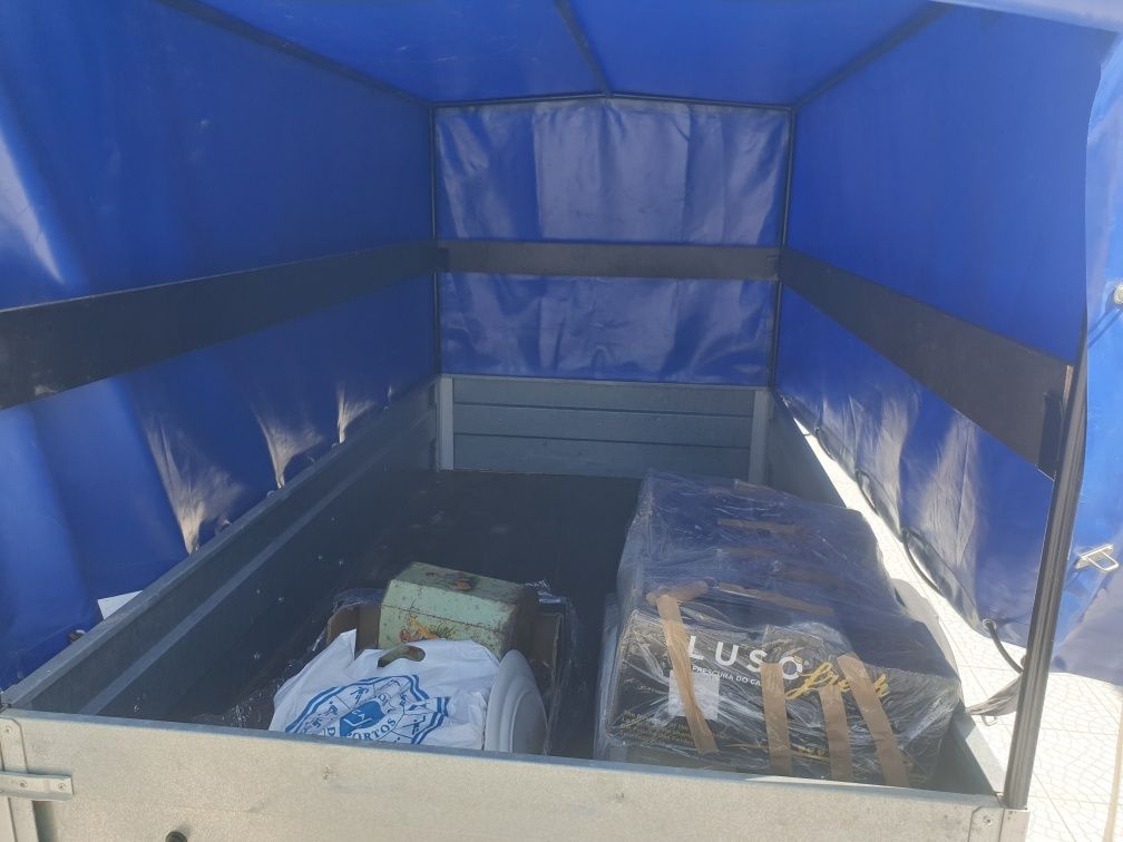 Vendo atrelado Agados