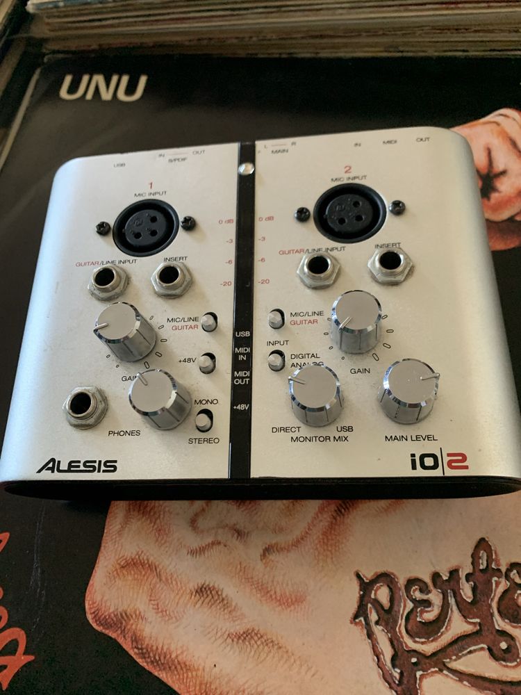 ALESIS iOI2 przenośny, dwukanałowy interface USB  24-bit/48k