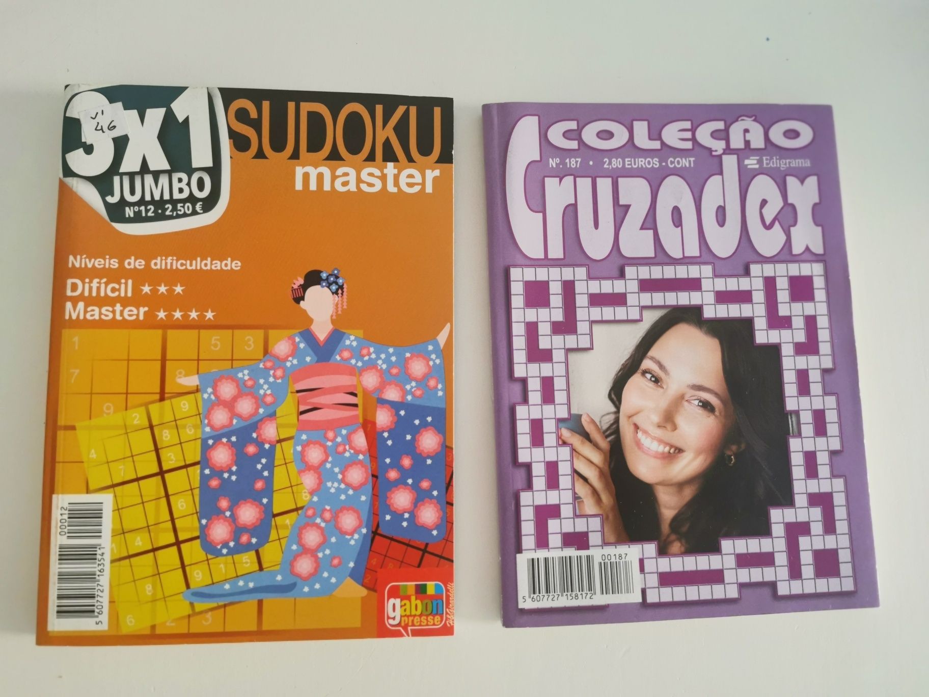 Livro de Cruzadas e Sudoku novos