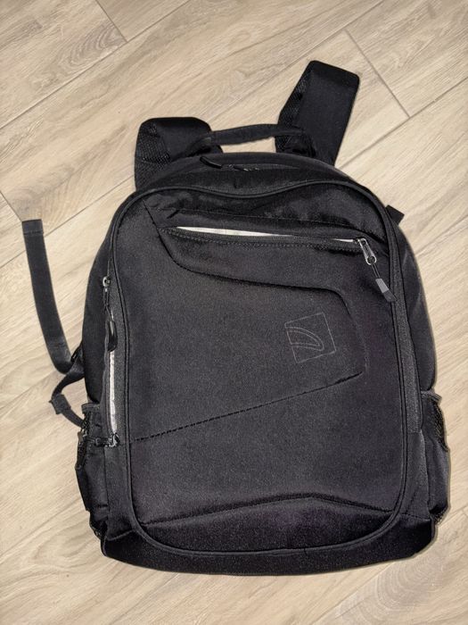 MOCHILA TUCANO LATO PRETO (Portáteis 15/17")