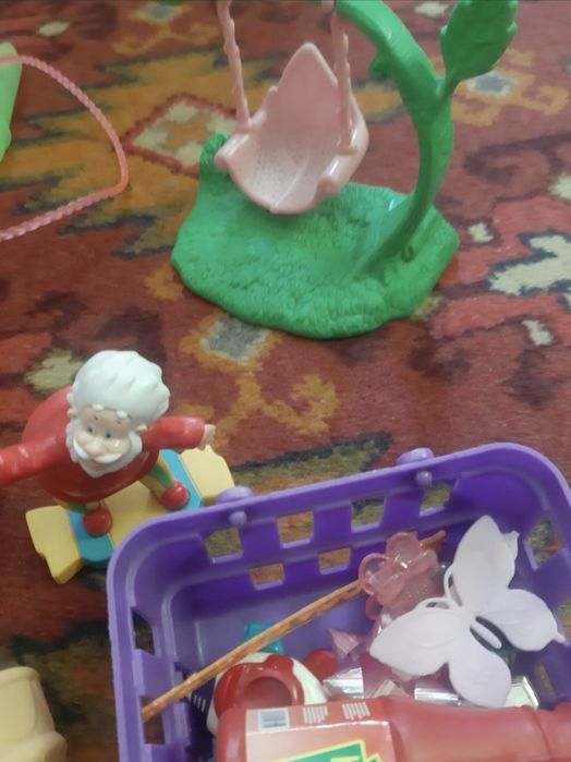 Продам  Іграшки  дит.