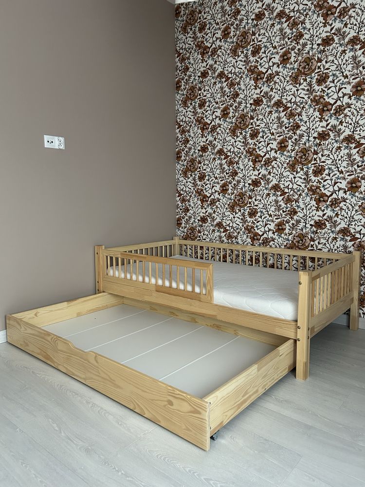 Dewniane łóżko dla dziecka 160x90