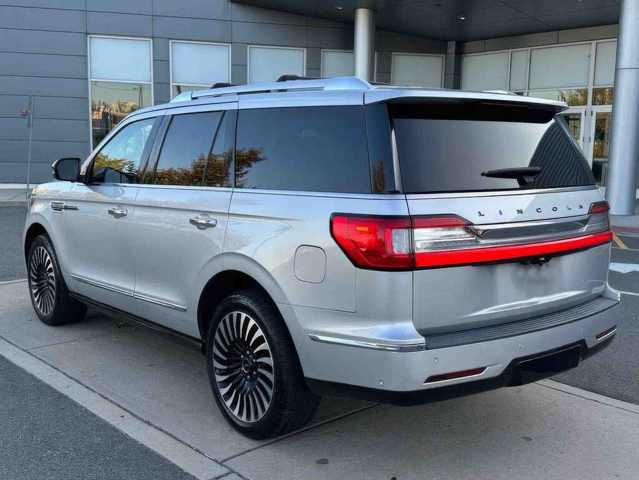Lincoln Navigator Black Label      2018