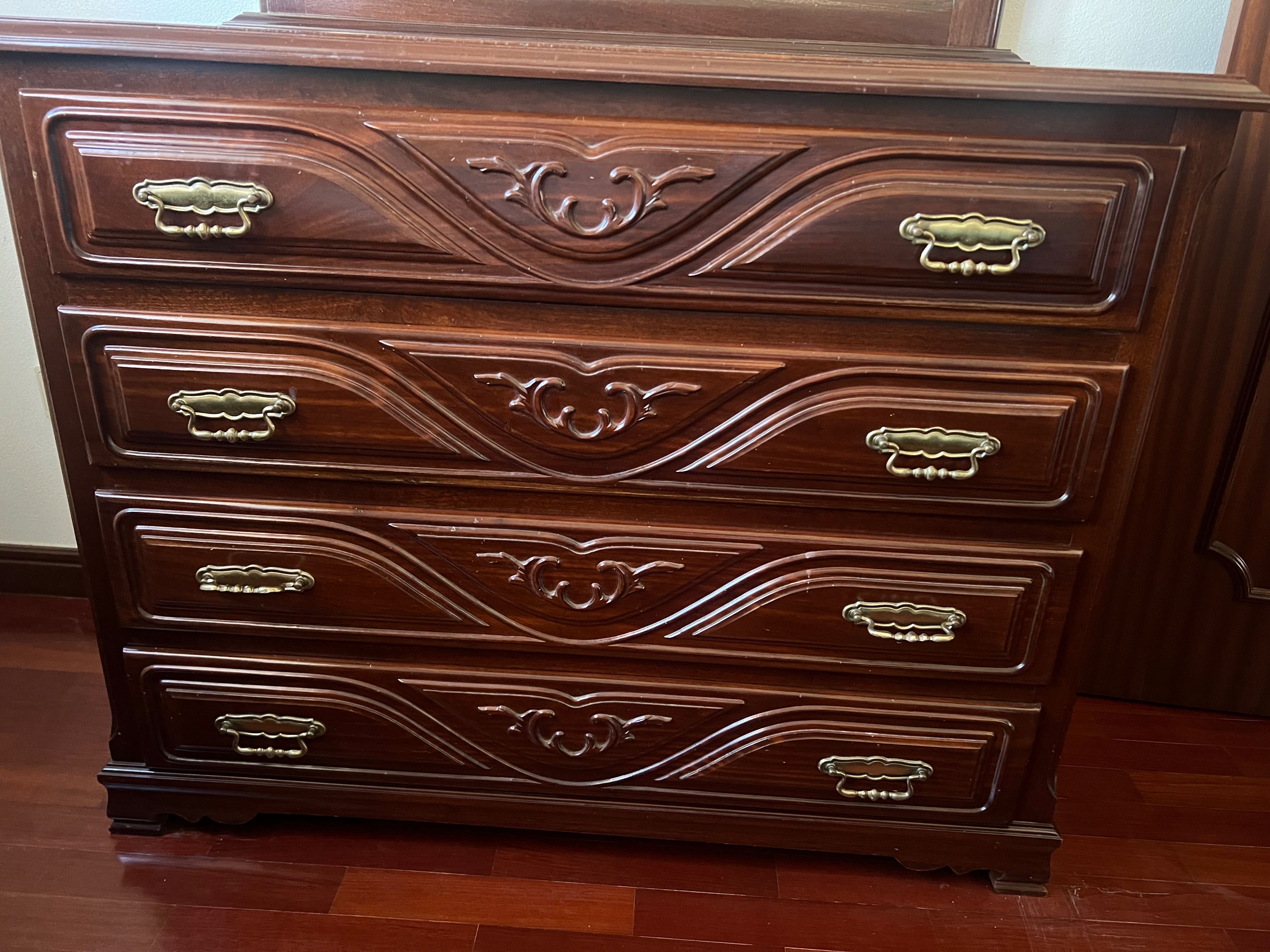 Quarto completo usado