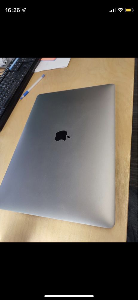 MacBook Pro 15 Space Gray 2018 A1990