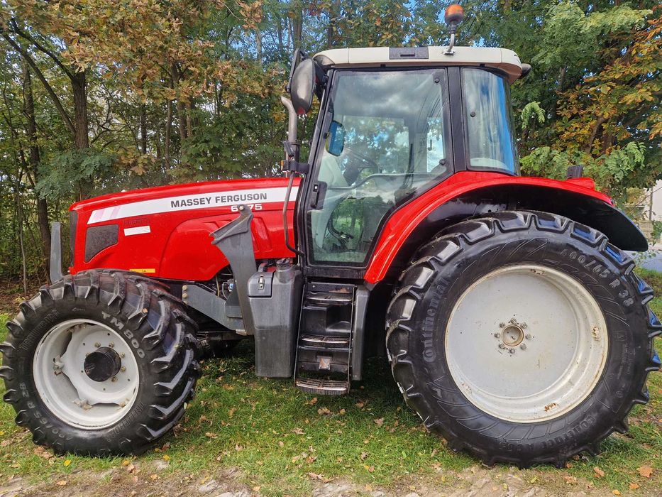 Ciągnik Massey Ferguson 6475