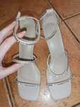Buty damskie rozmiar 43