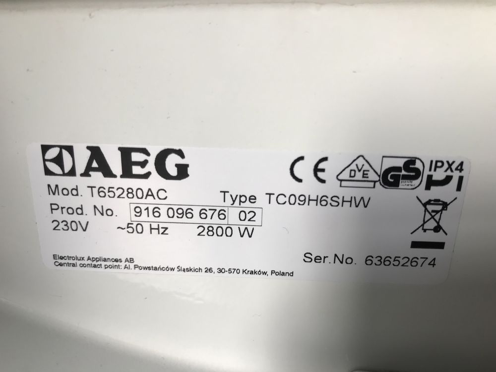 Сушильная машина AEG загрузка 8 кг теновая конденсационная Германия