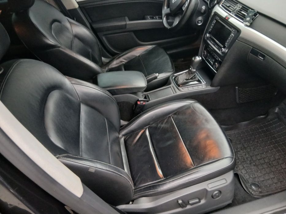 Продам шкоду суперб 2015