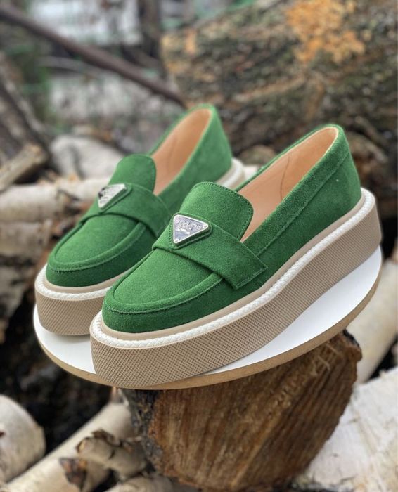 Лоферы замшевые 36,37р