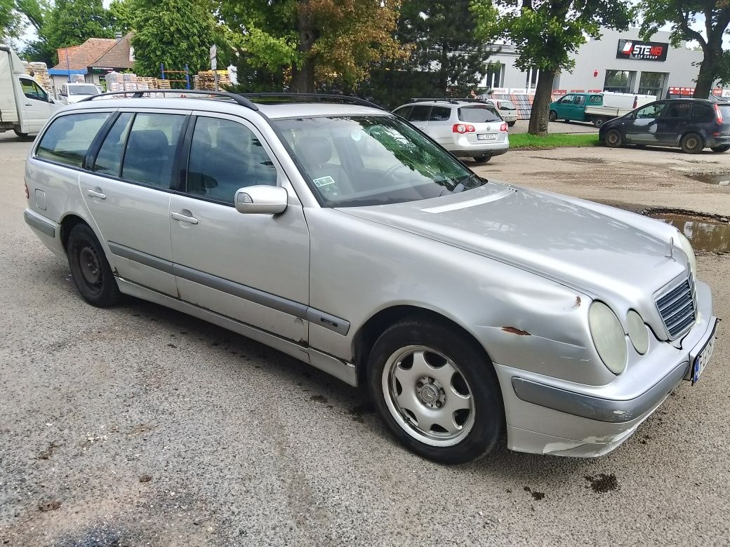 Mercedes-benz E200 gaz