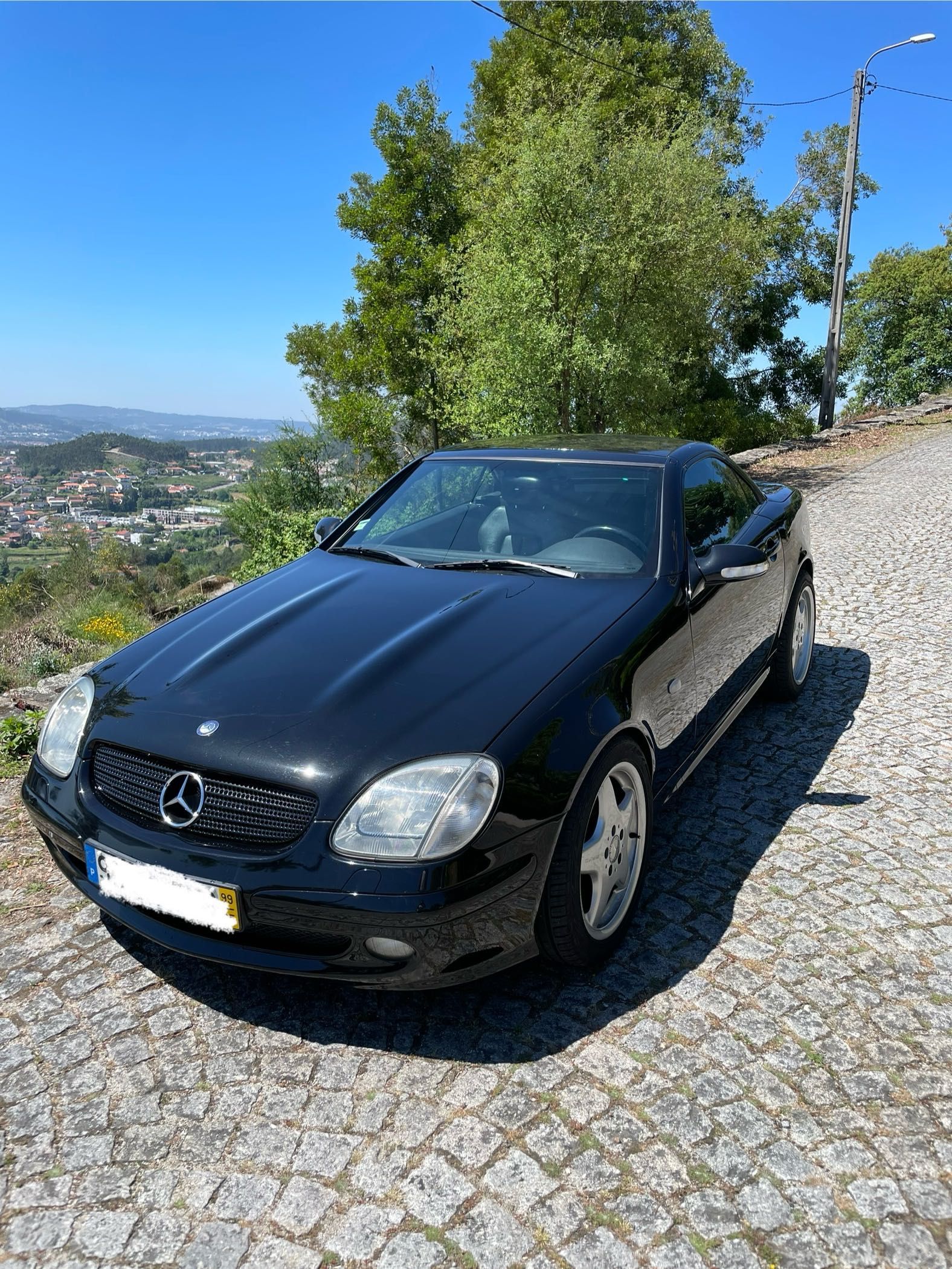 Mercedes-Benz SLK 230