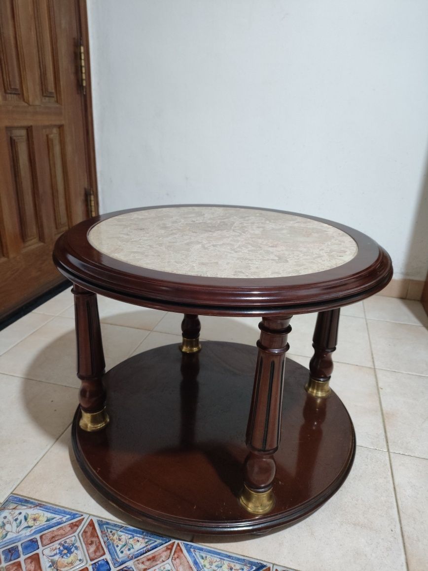Mesa de centro em mogno e pedra mármore