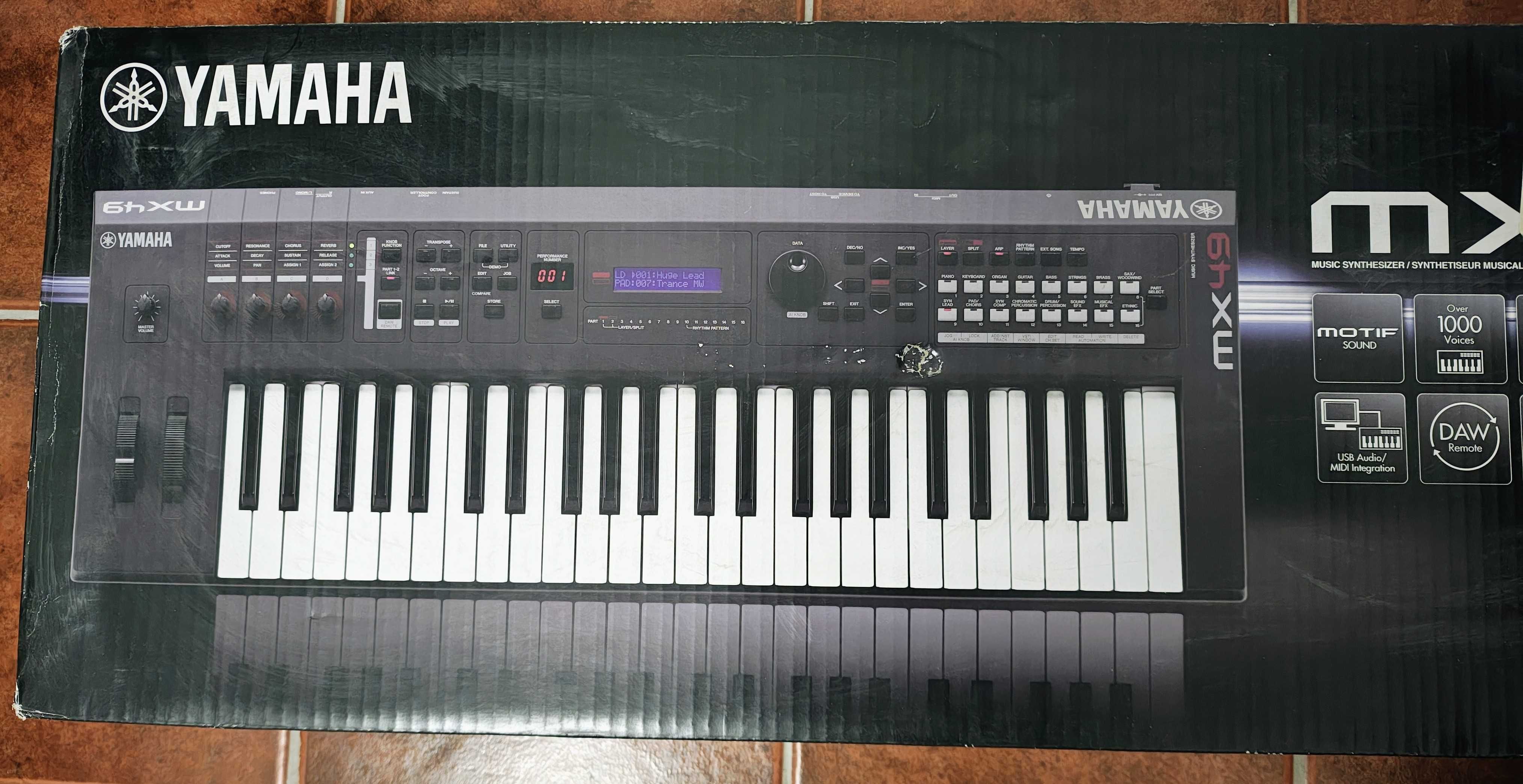 Yamaha MX49 preto