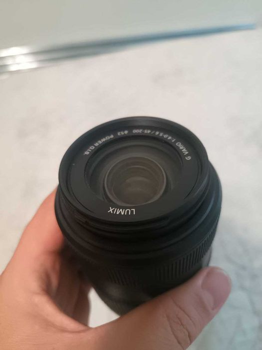 Panasonic 45-200mm f/4-5.6 в гарному стані зі США