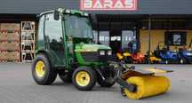 Traktor John Deere 4100 4x4 (160507.4) - Baras