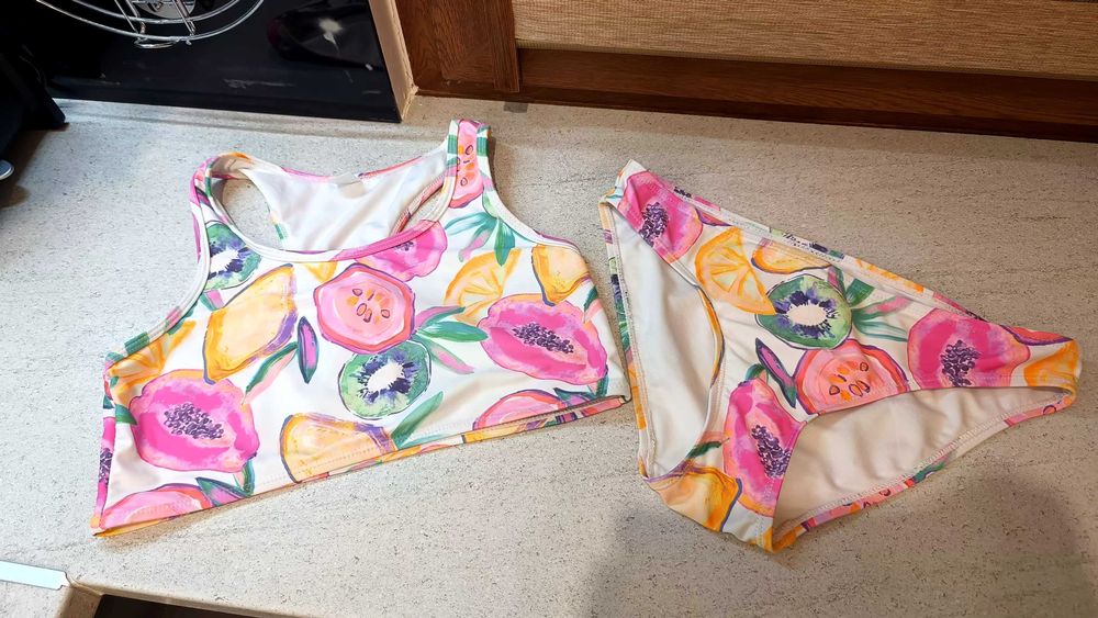 Strój kąpielowy r.158 Cool Club SPF50 super jakość soczyste kolory