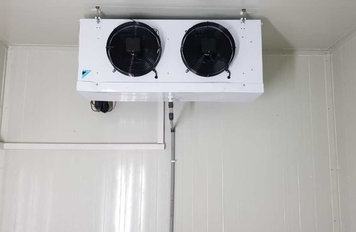 Камера холодильная для кондитерских изделий; холодильник промисловий