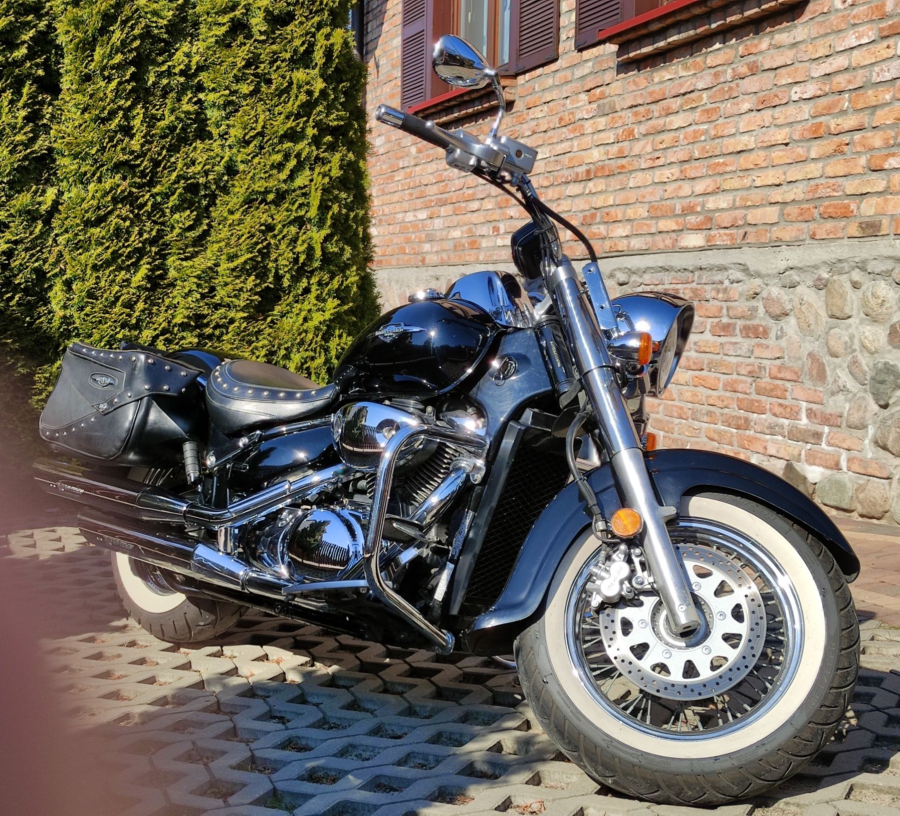 Suzuki Intruder C50 Boulevard 800 (Solo)