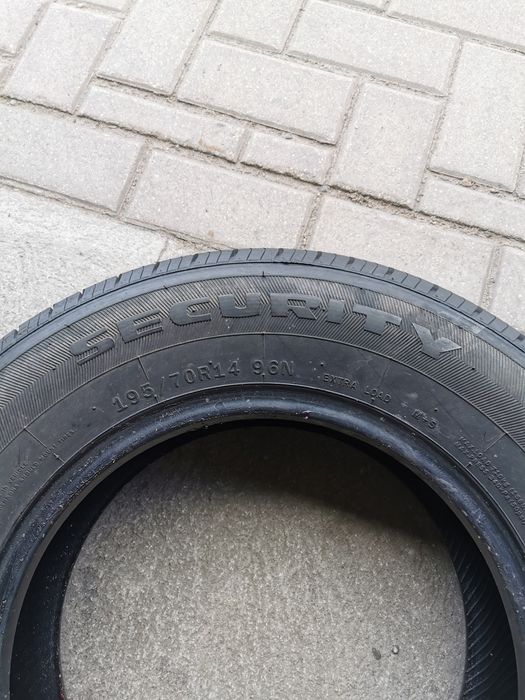 Opony 195/70R14 96N Security Radial AW 414