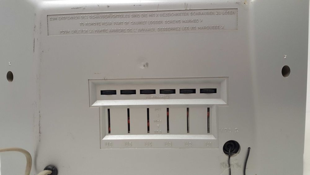 Radio Vintage GRUNDIG RF 1100 Zegar