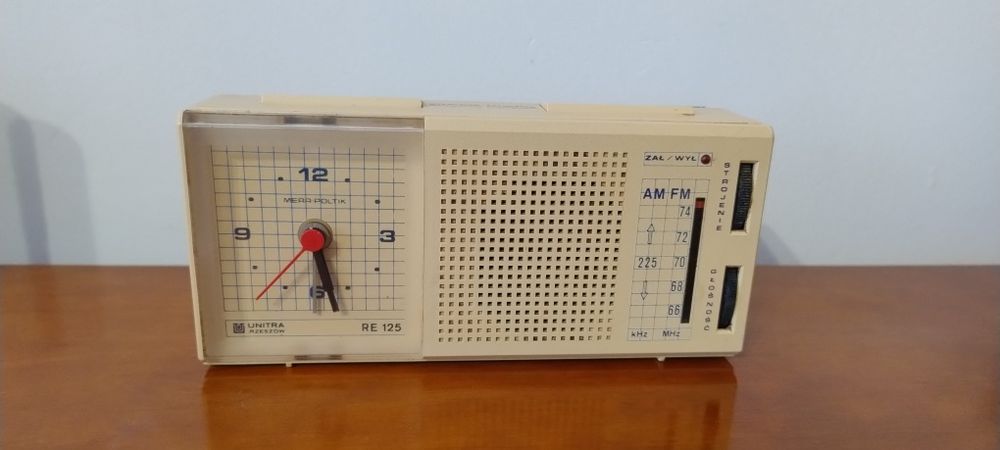 Radio-budzik UNITRA