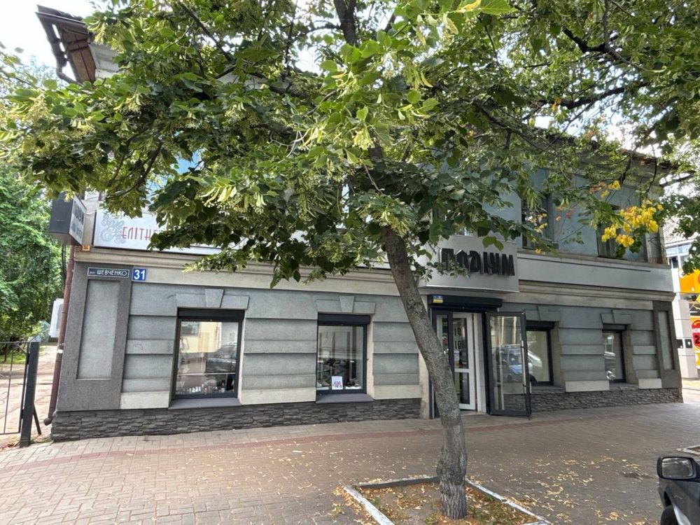 Оренда фасадного приміщення в центрі по вул. Шевченка 31