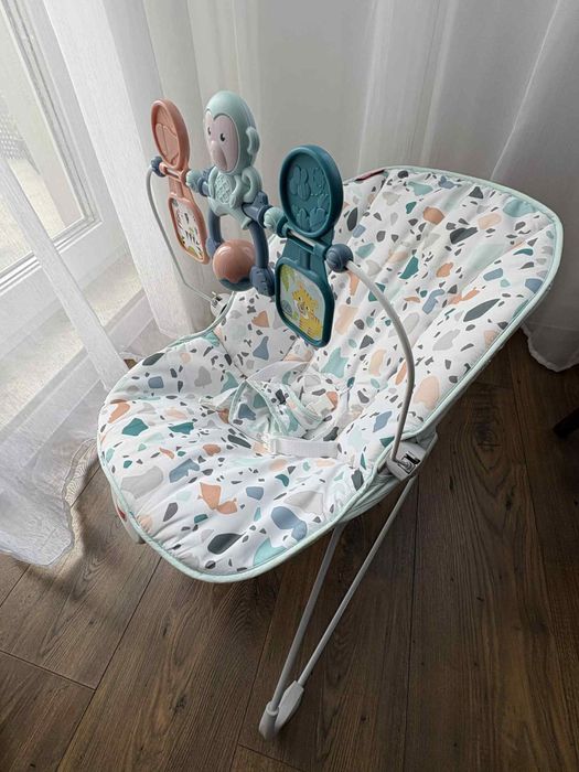 Fisher Price Leżaczek Bujaczek dla niemowląt  pastelowy GWD38