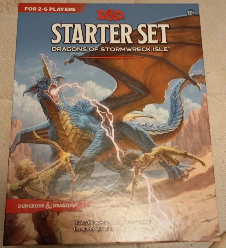 Vários jogos e acessórios D&D Dungeons and Dragons