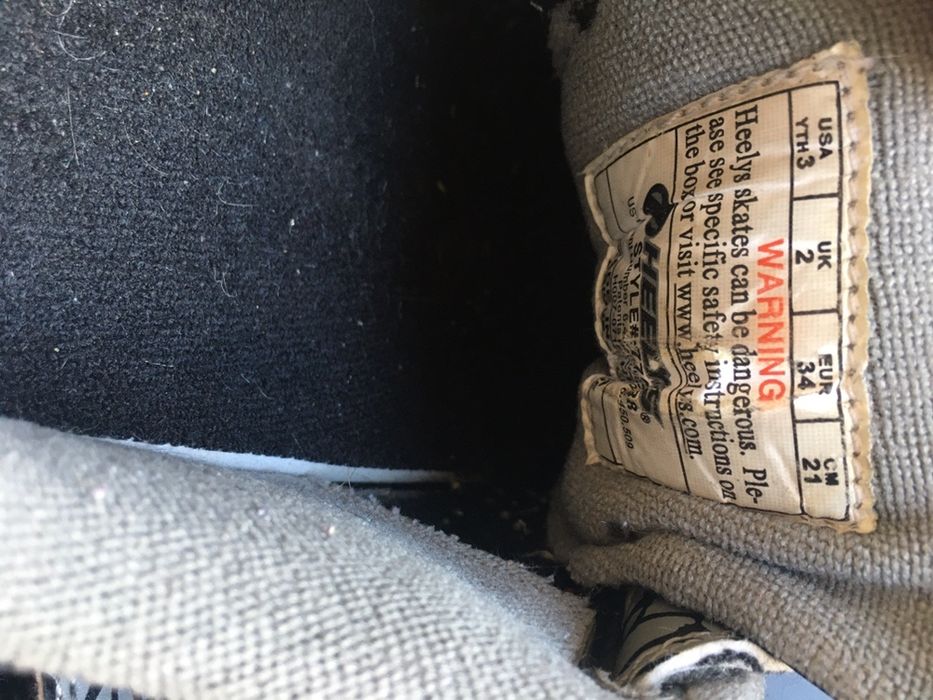 Buty na kółkach z rolkami Heelys x2 rozm 34