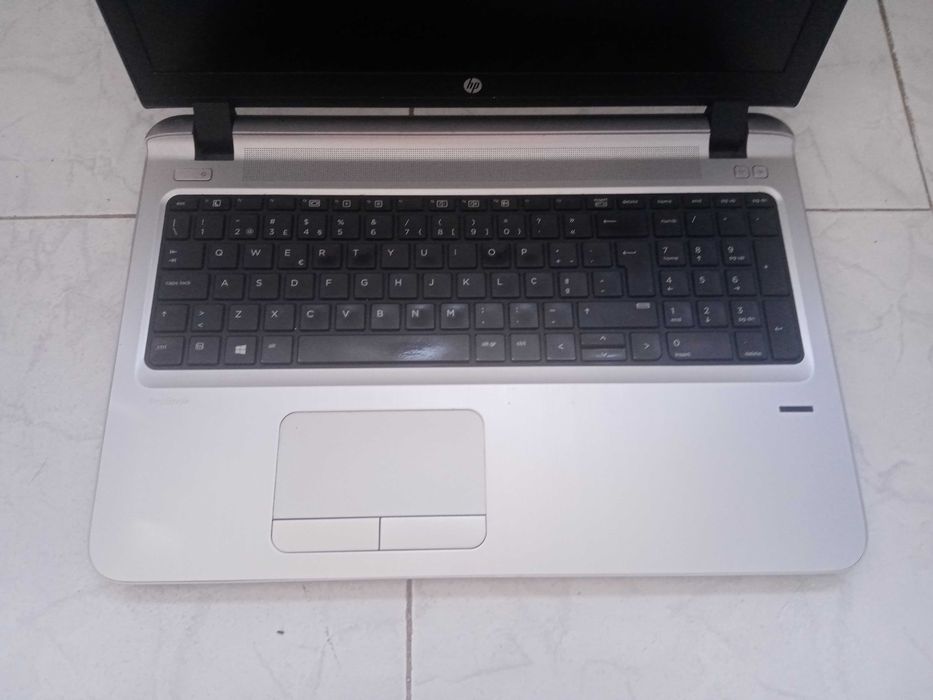Portátil HP i5 Modelo 430-G3