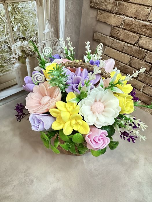 Квіти до дня вчителя!Квіти з мила!День народження