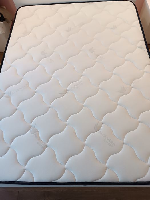 Colchão 140x190 de espuma