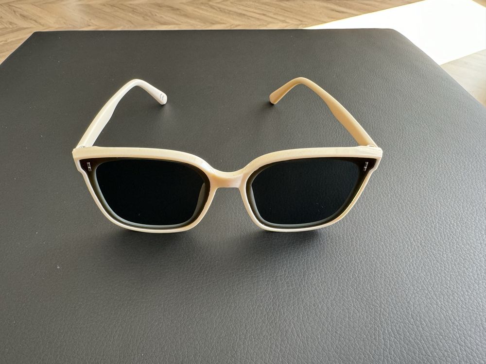 Okulary przeciwsłoneczne eleganckie damskie