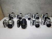 Лот із 9 фотоапаратів Konika Minolta Dimage Z1 Z2 Z5 Z6 Z10
