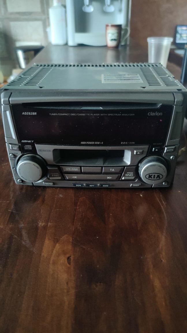 Магнітола  Clarion ADZ628R 2 din